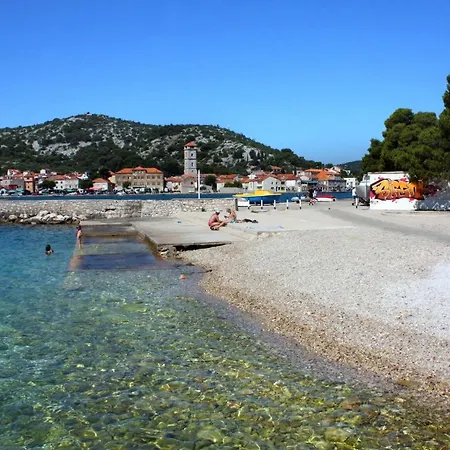 Apartments And Rooms By The Sea Tisno, Murter - 5128 Guest house 3*