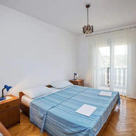 Apartments And Rooms By The Sea Tisno, Murter - 5128 Guest house 3*