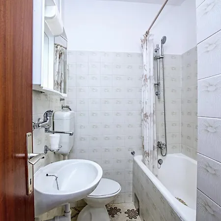 Apartments And Rooms By The Sea Tisno, Murter - 5128 Tisno