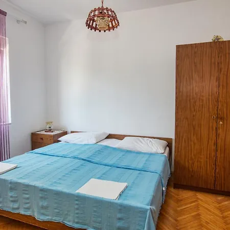 Apartments And Rooms By The Sea Tisno, Murter - 5128 3*