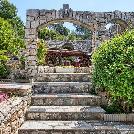 And By The Sea Tisno, Murter - 5128 טיסנו