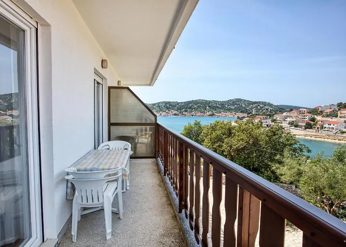 And By The Sea Tisno, Murter - 5128 3* 티스노