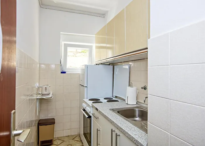 Apartments And Rooms By The Sea Tisno, Murter - 5128 Guest house 3*