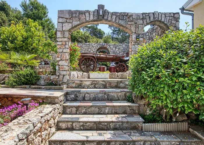 Apartments And Rooms By The Sea Tisno, Murter - 5128 Tisno